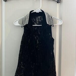 Black Lace Sleeveless Top with Pearl Collar